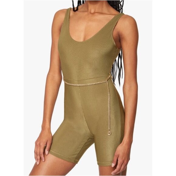 WeWoreWhat Pants - WeWoreWhat NWT Scoop Activewear Bodysuit Sz Small Shimmery Green Chain Belt Acti